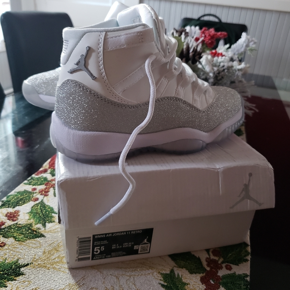 Jordan air 11